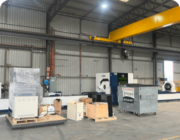 Laser cutting machine